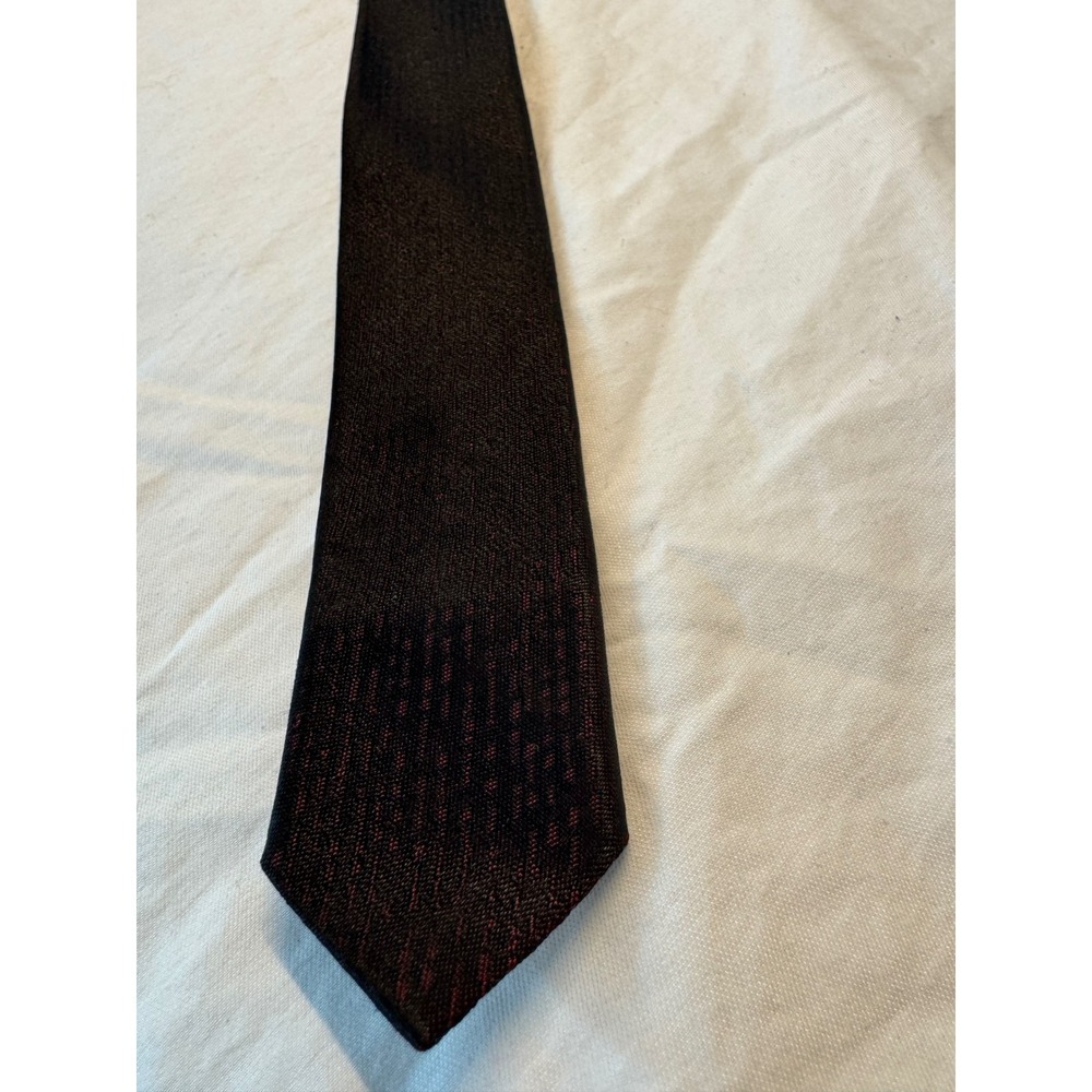Vintage Sears Pilgrim Creative‎ Cravats Burgundy Black Textured Tie Made in USA